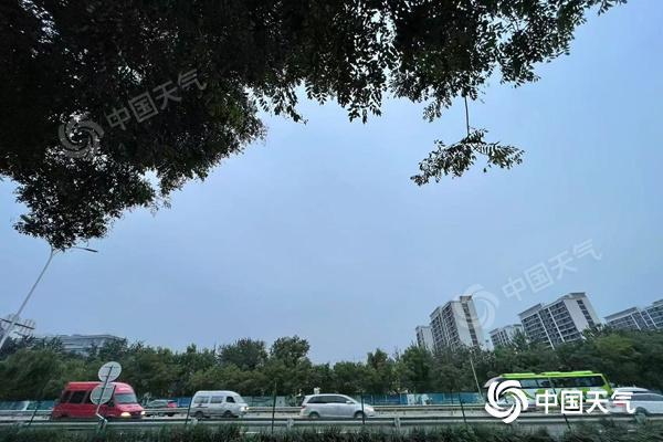 北京今日多云为主最高温29℃ 明后天将现降雨降温