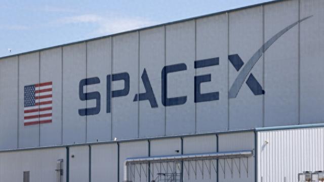 美联邦航空管理局提议对SpaceX处以约63万美元民事罚款