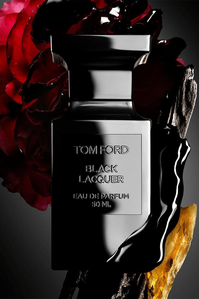 柳井正批评低价电商、耐克要卖更多低价球鞋、Tom Ford推出新香水｜品牌周报