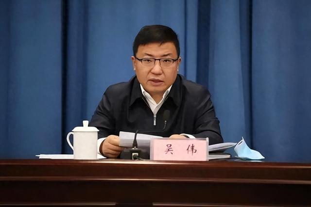 广东一厅级无党派干部被查，38岁曾任东莞副市长