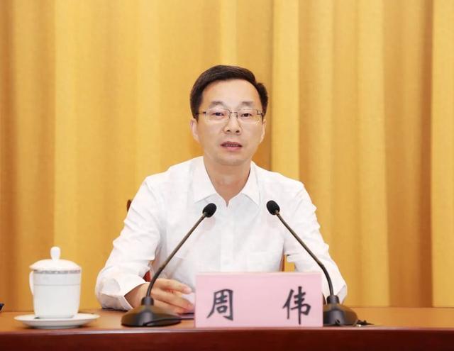 周伟任常州市代市长，全国最强两县主官分别担任常州党政“一把手”